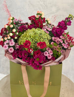 Load image into Gallery viewer, BOUQUET IN A BAG