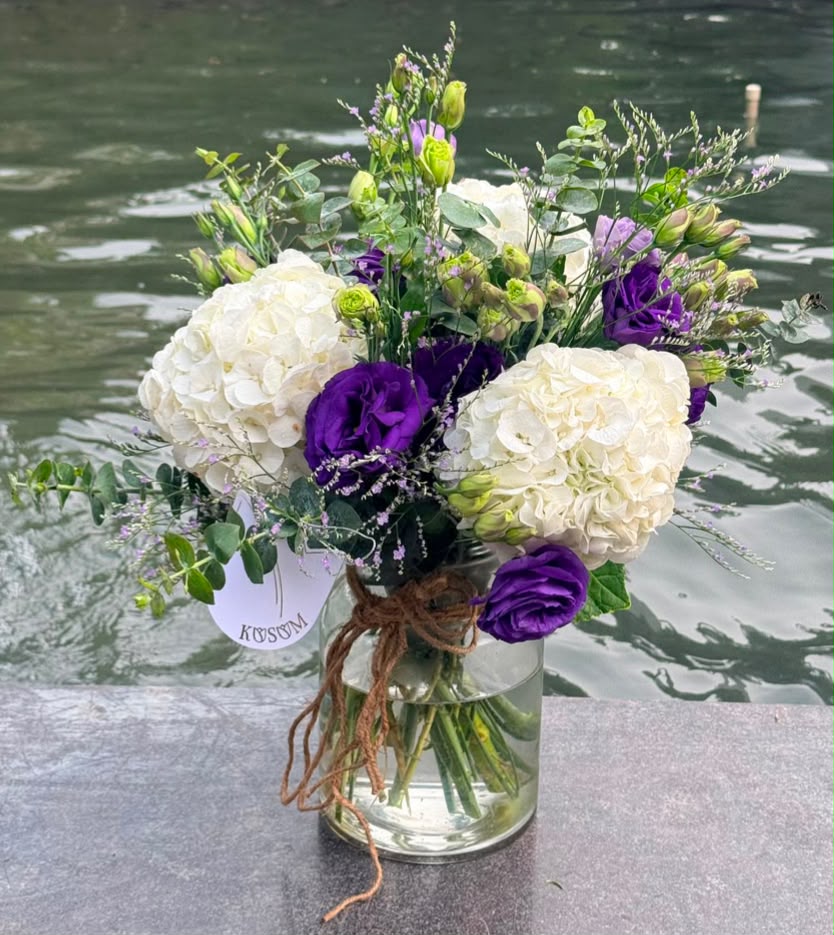 AMETHYST & IVORY