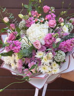Load image into Gallery viewer, Florist’s Pastel Pick
