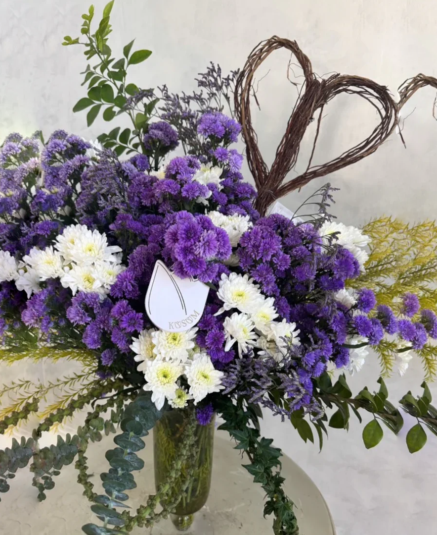 FLORAL STARTLE FOR FATHER