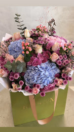 Load image into Gallery viewer, PASTEL BOUQUET IN A BAG