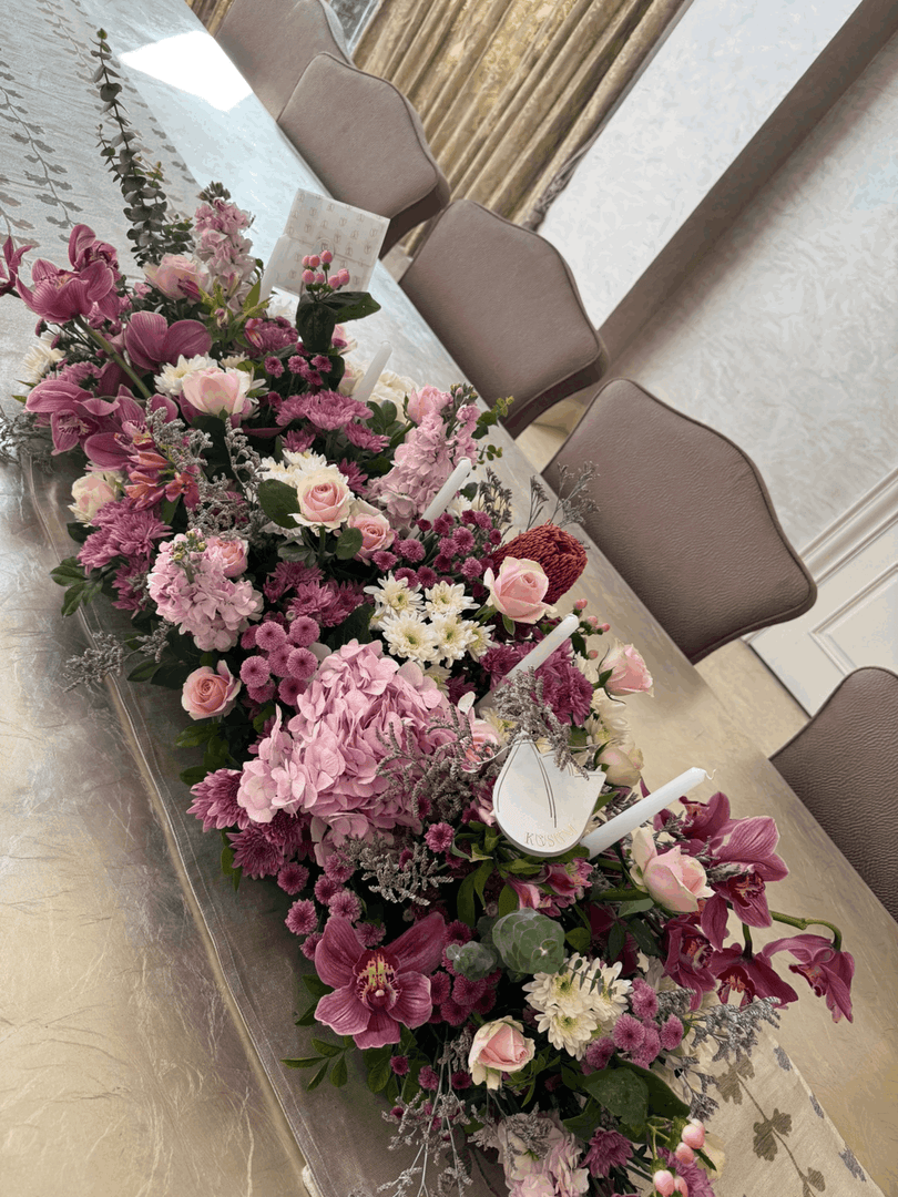 TABLE RUNNER WITH CANDLES (3FT) (best seller)